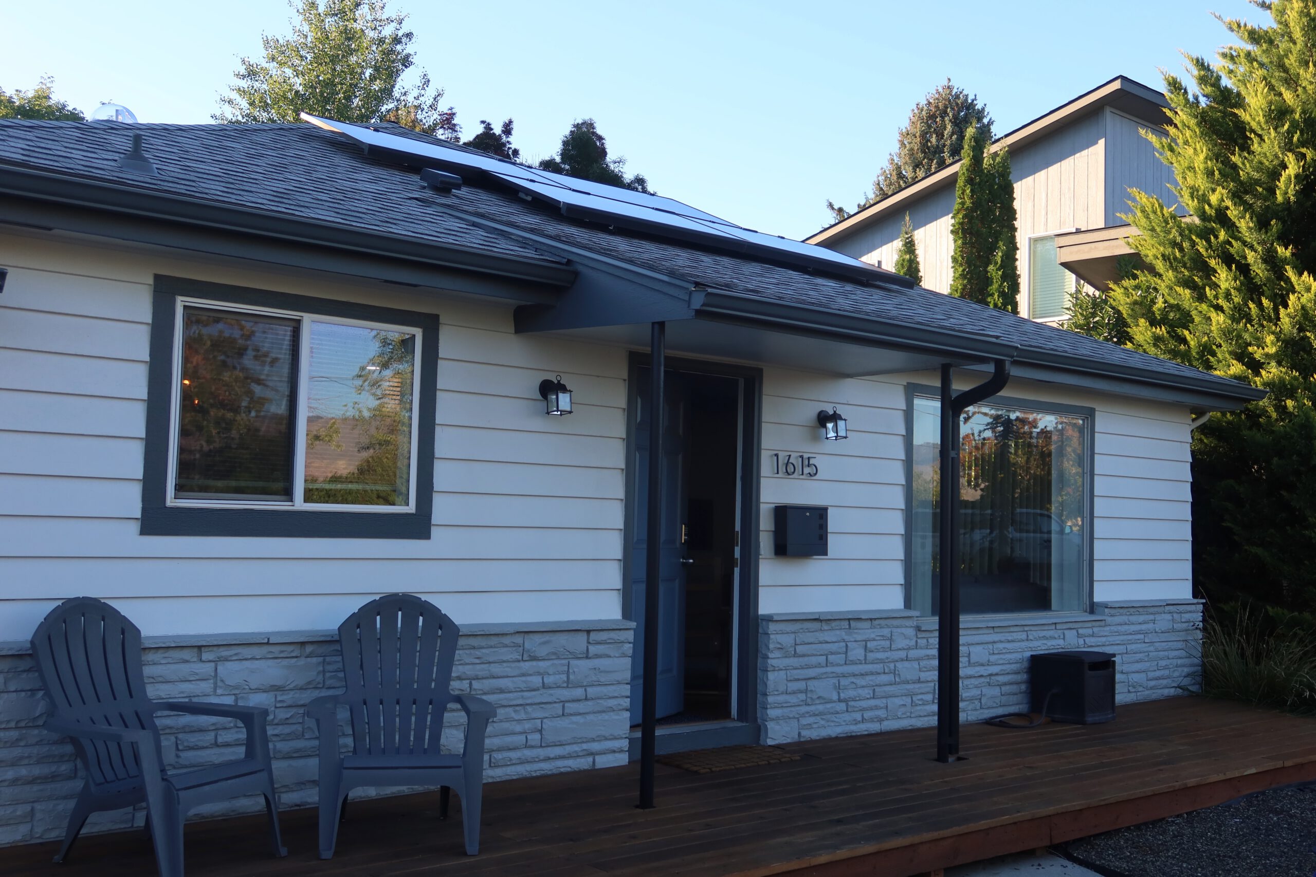 Airbnb Boise, renovated single level home near downtown with private porch and seating