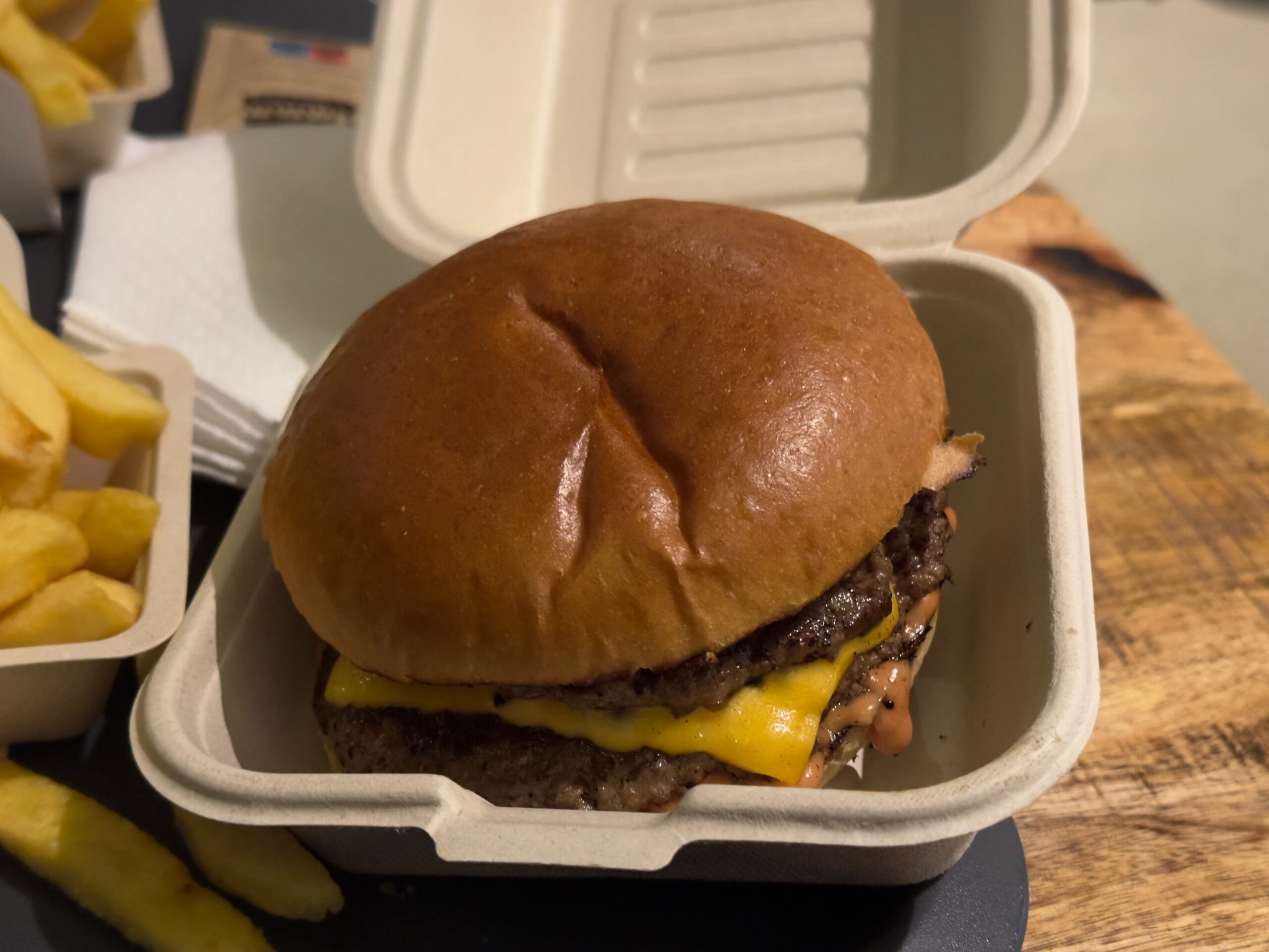 Barry’s Smash Burger at Barry’s Eethuis Makkum, the restaurant’s signature smash burger with melted cheddar and house sauce in Friesland
