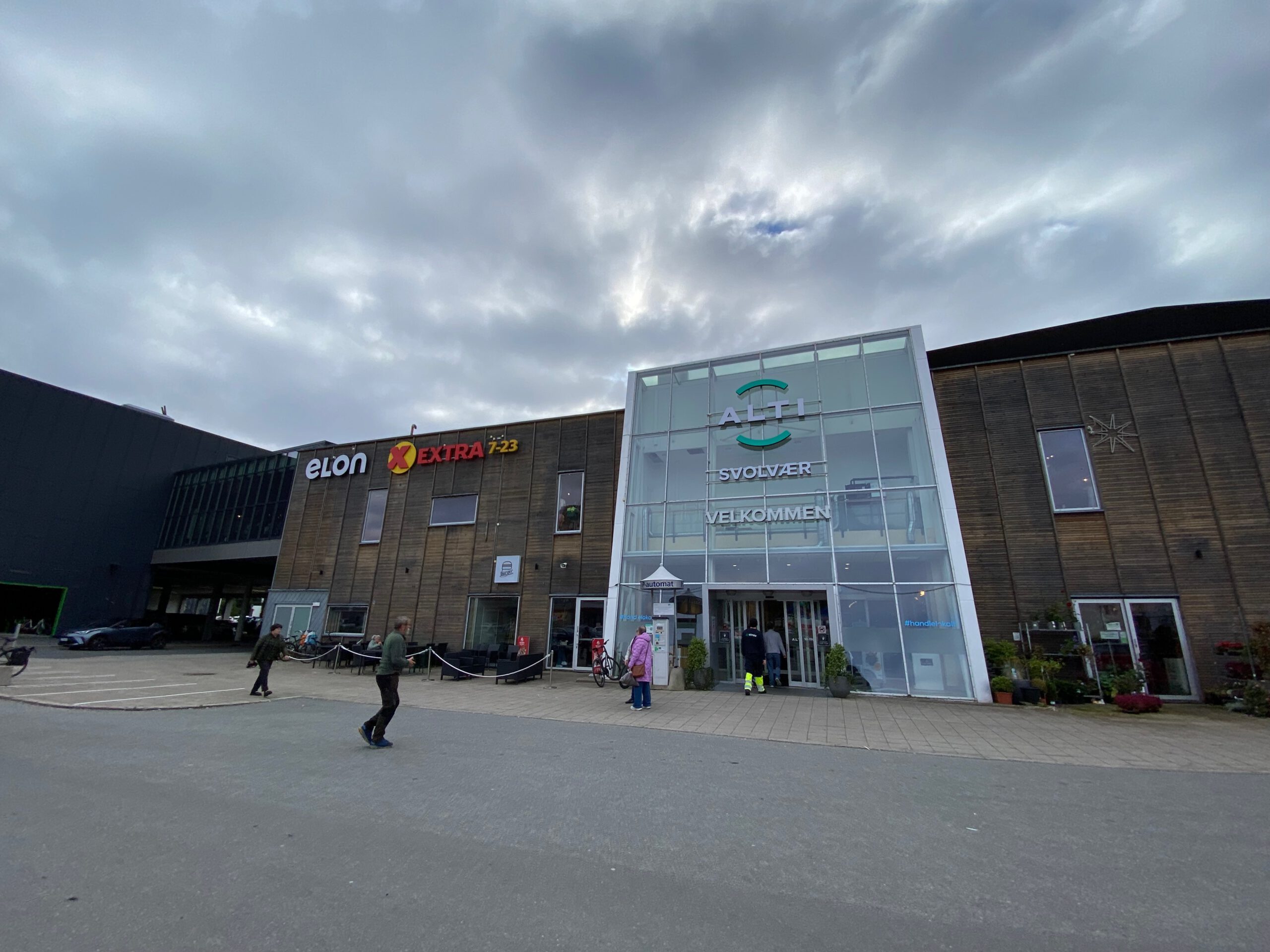 Wide exterior view of Alti Svolvær Shopping Mall highlighting architecture shops and central location in Svolvær Lofoten Islands